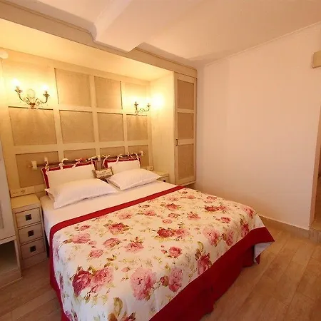 Losta Sahil Evi 2 (adults Only) Hotel