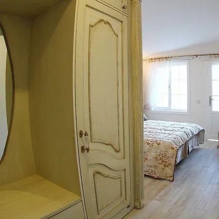 Losta Sahil Evi 2 (adults Only)