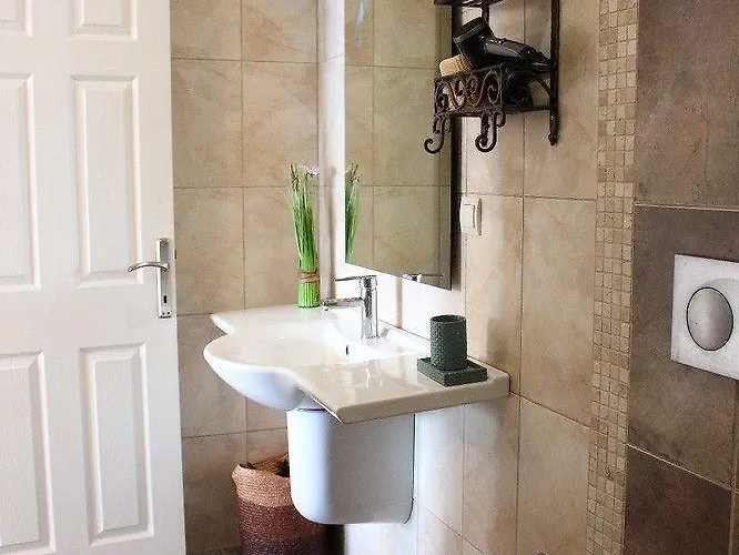 Losta Sahil Evi 2 (adults Only)